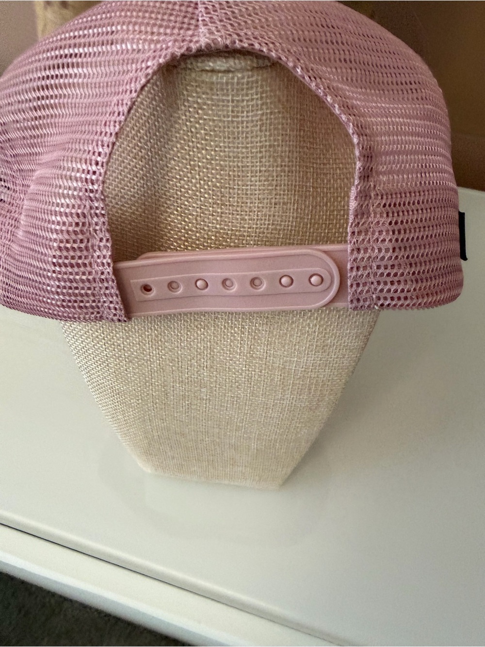 Pink Trucker Hat "Just a Girl Who Loves Golf" - Picture 3 of 3